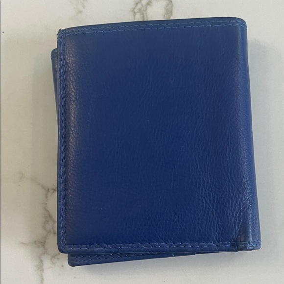 Vera Pelle Royal Blue Leather wallet - Picture 2 of 8